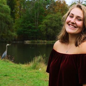 Meet your Posher, Lily